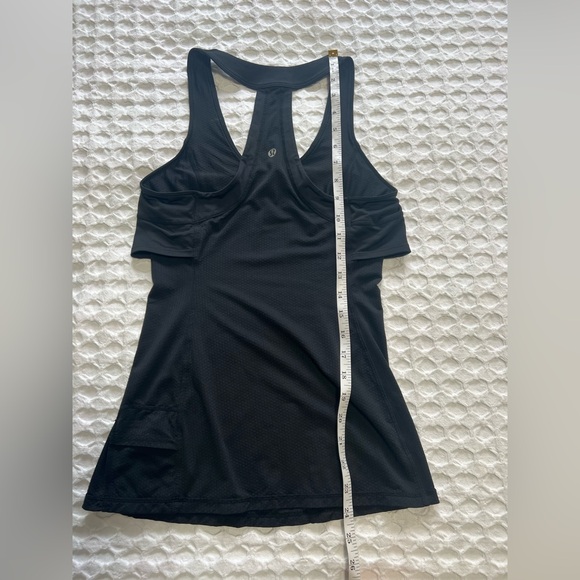Lululemon Run Like the Wind Singlet Sz 4 In Black - Picture 8 of 8